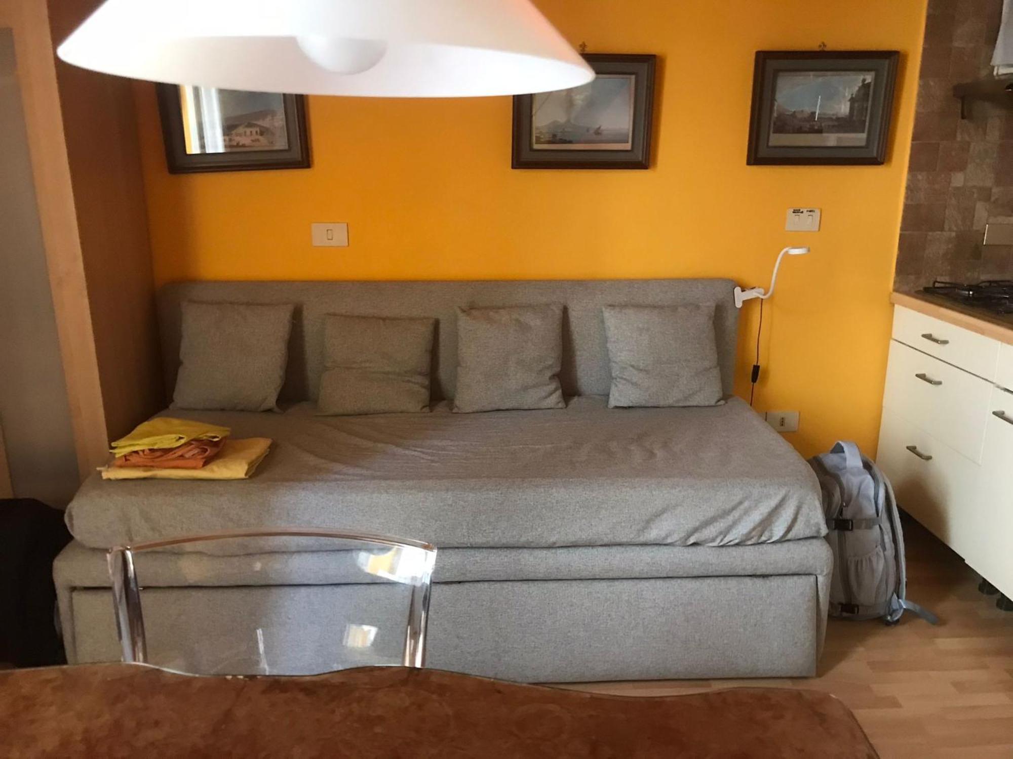 Guide Tour Apartments Napoli Eksteriør bilde