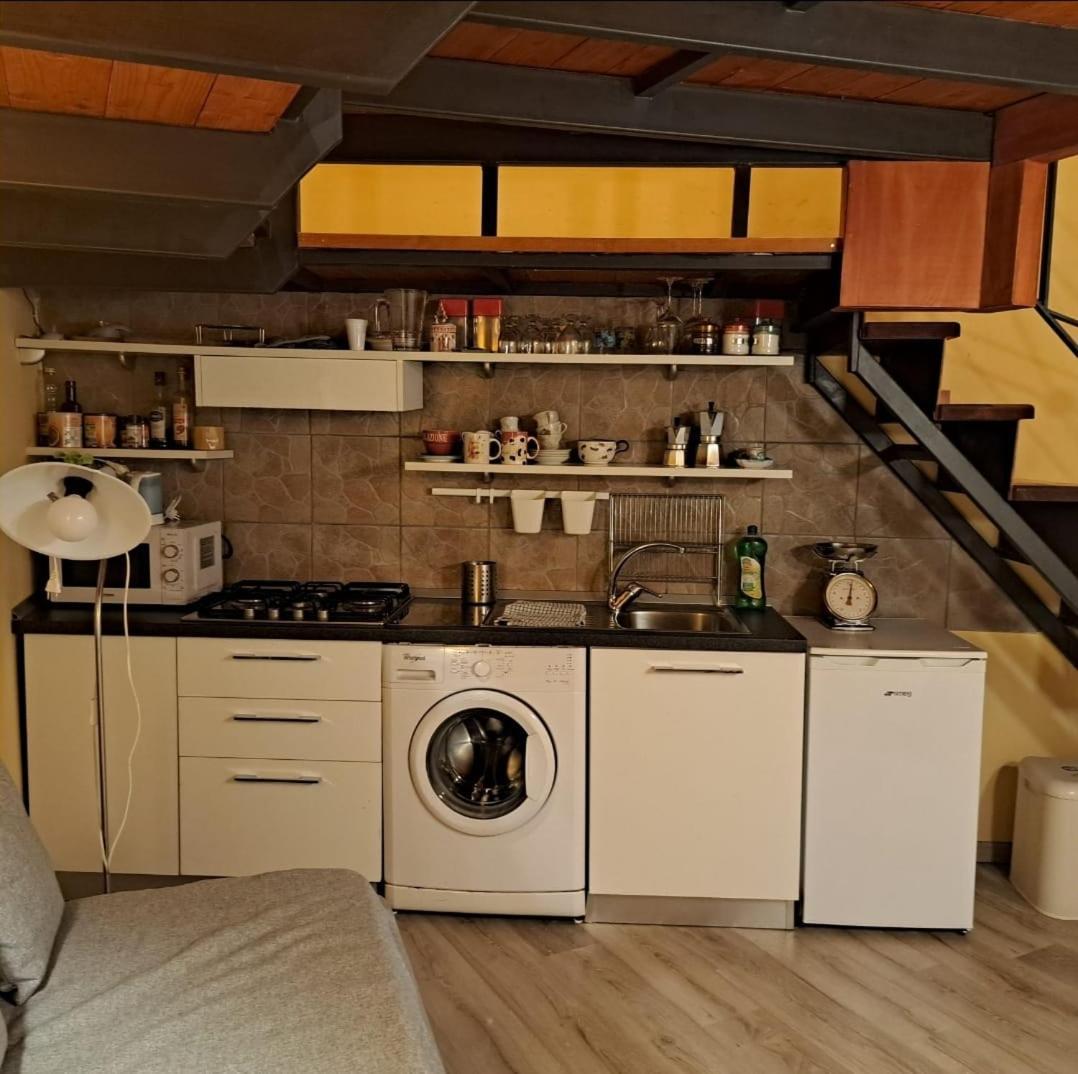 Guide Tour Apartments Napoli Eksteriør bilde