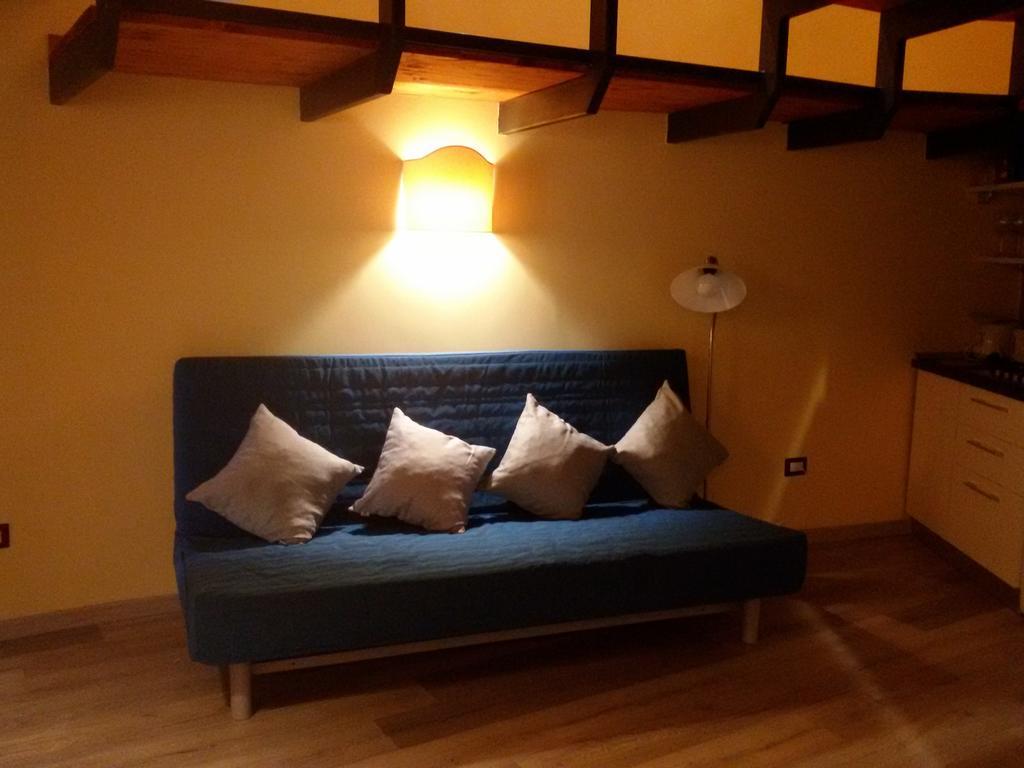 Guide Tour Apartments Napoli Eksteriør bilde